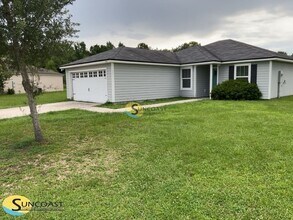 8166 Coral Vine Ct in Jacksonville, FL - Building Photo - Building Photo