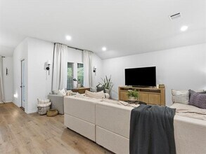 11120 E Chase Ln in Providence Village, TX - Building Photo - Building Photo