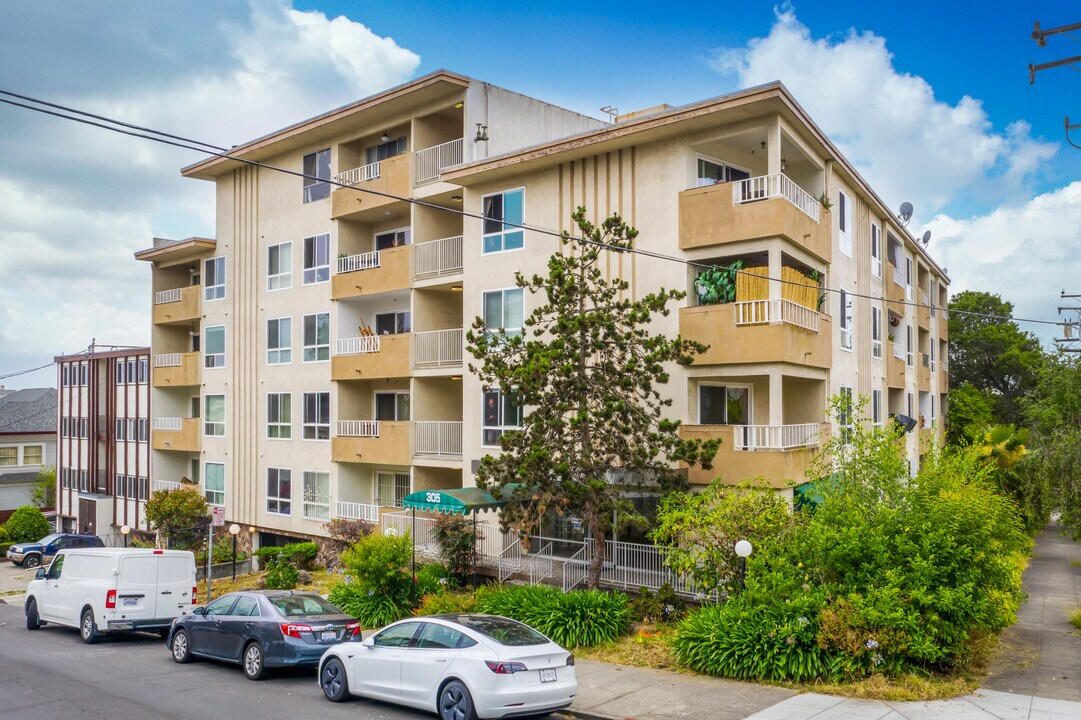 Fountainbleau Apartments in Oakland, CA - Foto de edificio