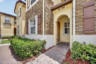 1575 NE 33rd Ave in Homestead, FL - Building Photo
