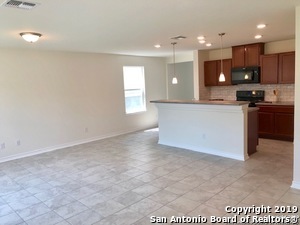 3439 Jefferson Dr in New Braunfels, TX - Building Photo