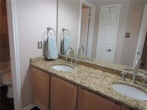 704 Broken Feather Trail in Pflugerville, TX - Building Photo - Building Photo