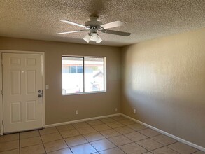 233-233 S Doran in Mesa, AZ - Building Photo - Building Photo