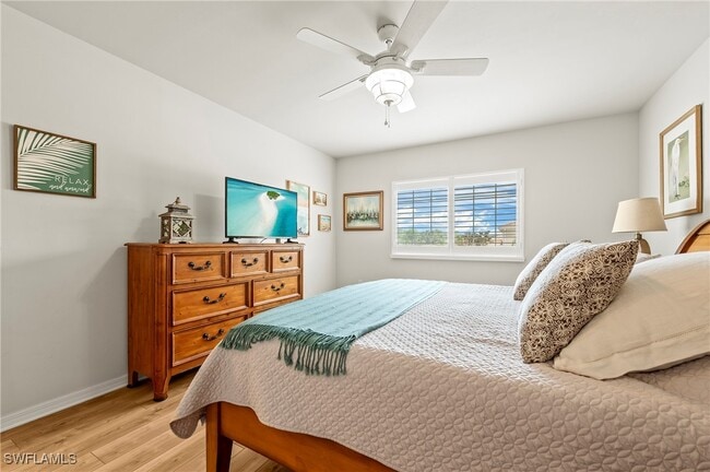 property at 28470 Villagewalk Blvd