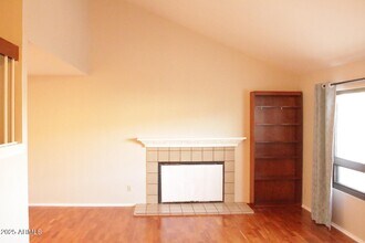 450 E Barbara Dr in Tempe, AZ - Building Photo - Building Photo