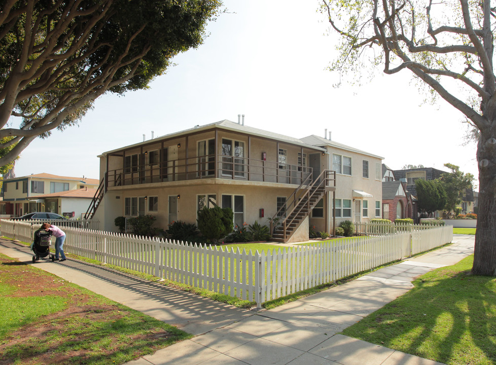 2301 14th St in Santa Monica, CA - Building Photo