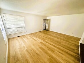 1465 S Troy St in Aurora, CO - Building Photo - Building Photo