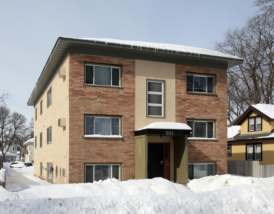 521 Logan Ave N in Minneapolis, MN - Building Photo