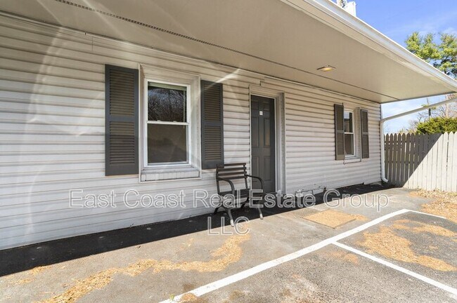 13628 Pennsylvania Ave in Hagerstown, MD - Foto de edificio - Building Photo