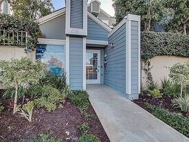 628 Daisy Ave in Long Beach, CA - Building Photo