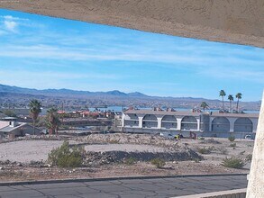 1775 Bimini Ln in Lake Havasu City, AZ - Building Photo - Building Photo