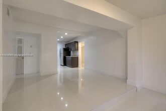 2260 Service Rd in Opa Locka, FL - Building Photo - Building Photo