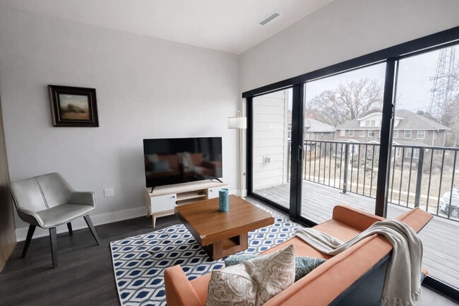 4625 Capitol Ave in Omaha, NE - Building Photo - Building Photo