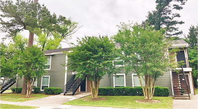 Silvercreek Apartments in Lufkin, TX - Foto de edificio - Building Photo