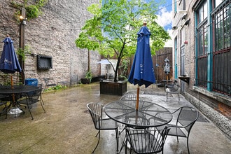 1343 Main St, Unit 5 in Cincinnati, OH - Building Photo - Building Photo