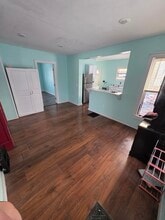 38 River St, Unit A in Otego, NY - Foto de edificio - Building Photo