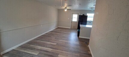 5639 Fourth Ave in Ft. Myers, FL - Building Photo - Building Photo