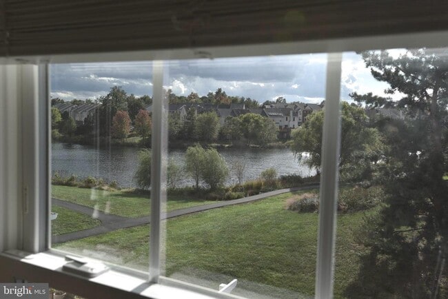 44057 Rising Sun Terrace in Ashburn, VA - Building Photo - Building Photo
