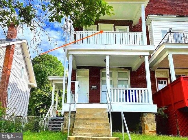 property at 1105 Walnut Ave