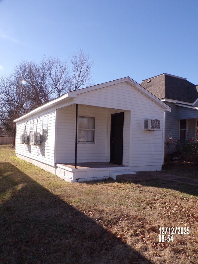 804 SW Park Ave in Lawton, OK - Building Photo - Building Photo