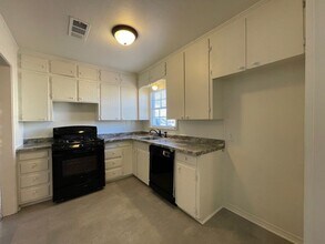 1221 S Alabama St in Amarillo, TX - Building Photo - Building Photo