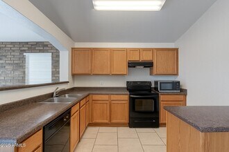 23993 W Pecan Rd in Buckeye, AZ - Building Photo - Building Photo