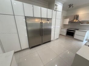 4943 SW 35th Terrace in Fort Lauderdale, FL - Building Photo - Building Photo