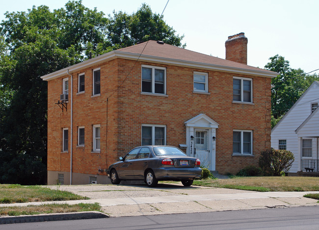 3425 Muddy Creek Rd in Cincinnati, OH - Building Photo - Building Photo