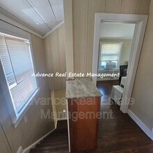 3010 Franklin Blvd in Sacramento, CA - Building Photo - Building Photo