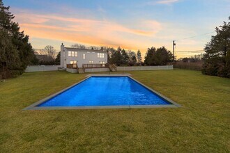 5 Lower 7 Ponds Rd in Water Mill, NY - Building Photo - Building Photo