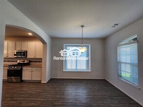 411 Alaska Cedar Dr in Crosby, TX - Building Photo - Building Photo