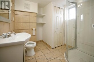 37 Holland St W in Bradford West Gwillimbury, ON - Building Photo - Building Photo
