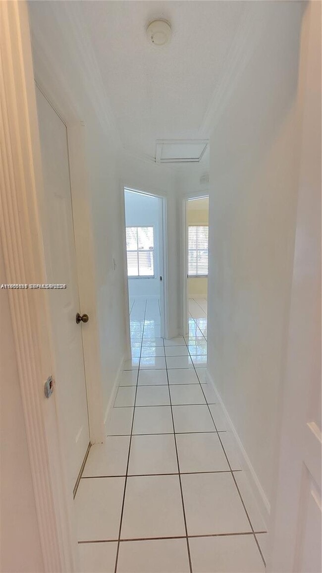 1057 NW 131st Ave in Miami, FL - Building Photo - Building Photo