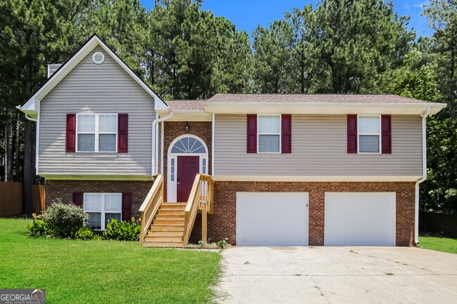 property at 83 Greatwood Dr