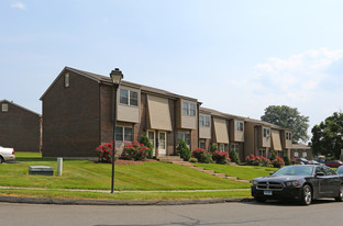 Southfield Apartments in Newington, CT - Building Photo - Building Photo