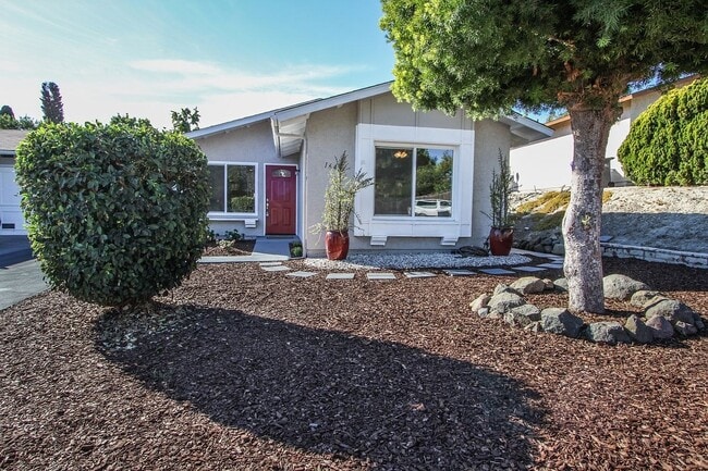 1643 Peacock Blvd in Oceanside, CA - Building Photo - Building Photo