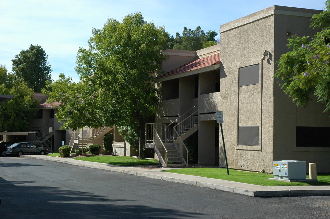 Sun Valley Gardens (Marabrisa Condos) in Mesa, AZ - Foto de edificio