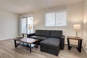 Matichuk in Bonnyville, AB - Building Photo - Building Photo