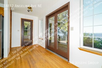 18812 Angeline Ave NE in Suquamish, WA - Building Photo - Building Photo