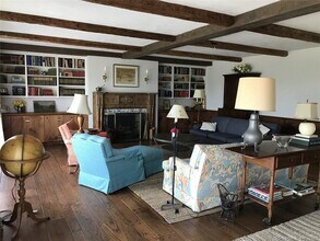 107 Lime Rock Rd in Salisbury, CT - Building Photo - Building Photo