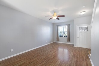 109 Beacon Woods Dr in Holly Ridge, NC - Building Photo - Building Photo