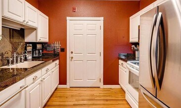 1425 N Washington St, Unit 101 in Denver, CO - Foto de edificio - Building Photo