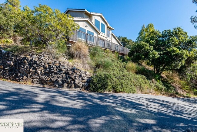 25505 Havenhill Ln in Los Gatos, CA - Building Photo - Building Photo