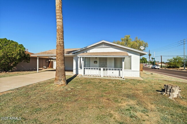 2346 E Shaw Butte Dr in Phoenix, AZ - Building Photo - Building Photo