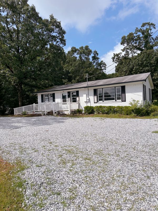 1463 Beacon Light Rd in Hartwell, GA - Building Photo - Building Photo
