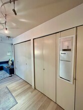 905 Cherry St in Seattle, WA - Building Photo - Building Photo