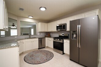 12331 Westwold Dr in Tomball, TX - Building Photo - Building Photo