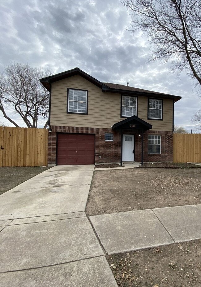 property at 2110 Calle Estrella