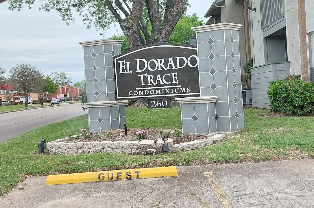 260 El Dorado Blvd Photo