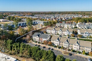 1130 Renewal Pl in Raleigh, NC - Building Photo